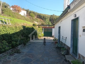 Maison 3 Chambres à Castanheira de Pêra e Coentral