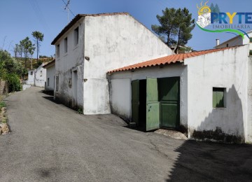 Quintas e casas rústicas em Mação, Penhascoso e Aboboreira