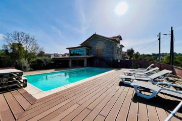 Casa o chalet 4 Habitaciones en Ribamondego