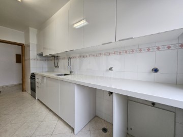 Apartamento 3 Quartos em Alfragide