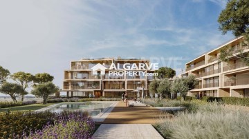 Apartment 4 Bedrooms in Quarteira