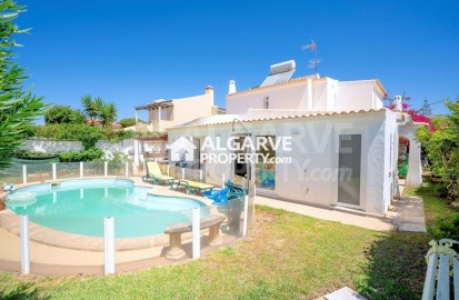 House 3 Bedrooms in Quarteira