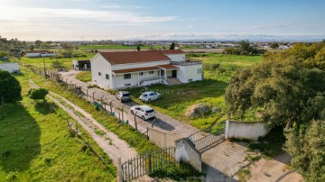 Country homes in Sarilhos Grandes