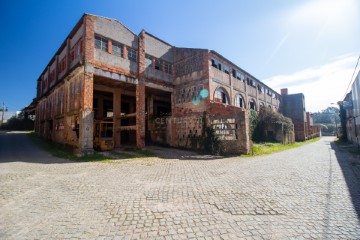 Nave en Caxarias