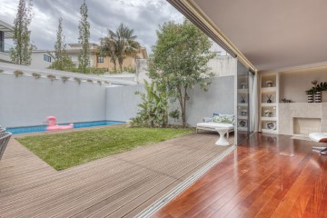 House 4 Bedrooms in Aldoar, Foz do Douro e Nevogilde