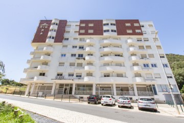 Apartment 4 Bedrooms in Vila Franca de Xira