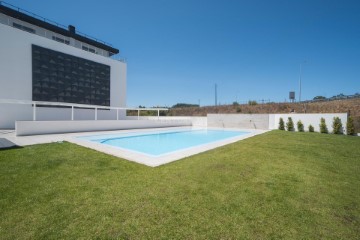 Apartment 3 Bedrooms in Agualva e Mira-Sintra