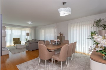 Apartment 3 Bedrooms in Lumiar