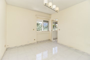 Apartamento 2 Quartos em Olivais