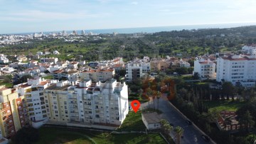 Terrain à Portimão, avec projet approuvé pour la c