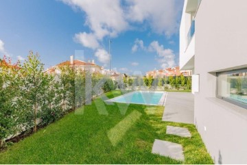 House 5 Bedrooms in Cascais e Estoril