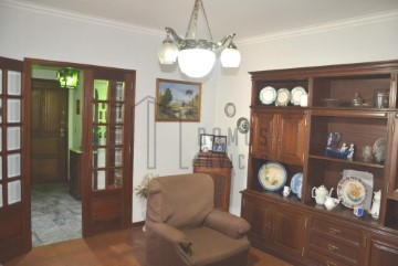 Apartamento 3 Quartos em Ramalde