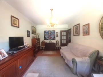 Appartement 2 Chambres à União Freguesias Santa Maria, São Pedro e Matacães