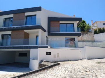 Casa o chalet 5 Habitaciones en Enxara do Bispo, Gradil e Vila Franca do Rosário