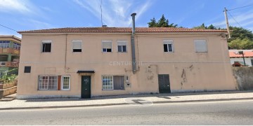 Immeuble à União Freguesias Santa Maria, São Pedro e Matacães