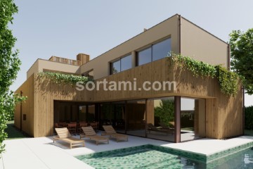 House 4 Bedrooms in Arcozelo