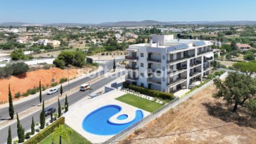 Apartment 3 Bedrooms in Quarteira