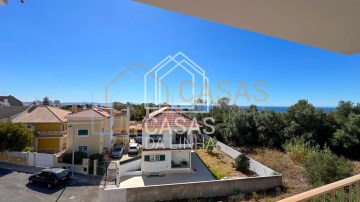 Apartamento 2 Quartos em Carcavelos e Parede