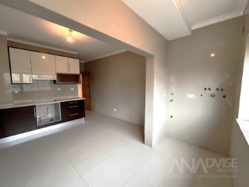 Appartement 4 Chambres à Viseu