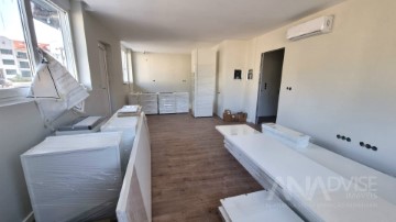 Apartamento 3 Quartos em Rio de Loba