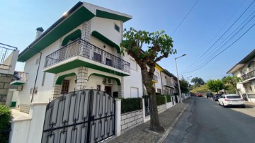 House 3 Bedrooms in Alcains
