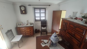 Maison 3 Chambres à São Vicente da Beira