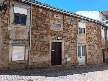 Maison 5 Chambres à São Vicente da Beira