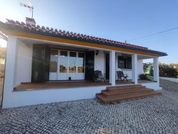 House 2 Bedrooms in Sarnadas de Rodão