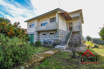 Maison 3 Chambres à Silgueiros