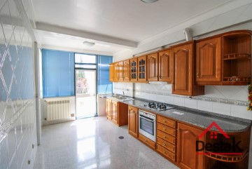 Apartamento 3 Quartos em Ranhados