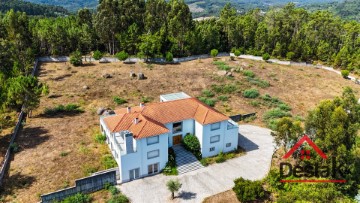 Casa o chalet 5 Habitaciones en São Cipriano e Vil de Souto