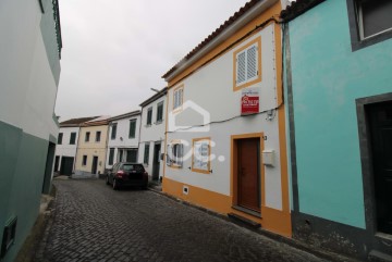 Moradia 3 Quartos em Ribeirinha