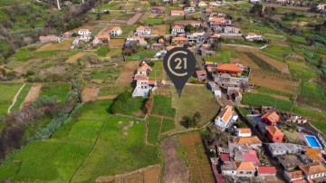 Land in Fajã da Ovelha