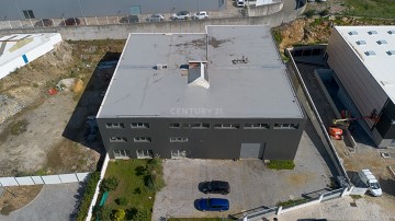 Bâtiment industriel / entrepôt à Alcabideche