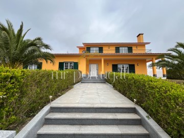 Maison 4 Chambres à Almargem do Bispo, Pêro Pinheiro e Montelavar