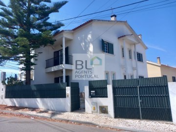 Moradia T3 -quinta do conde- BL Agents