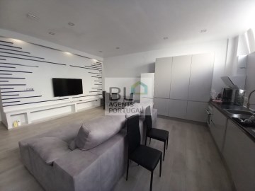 Apartamento T6- Odivelas- Bl Agents