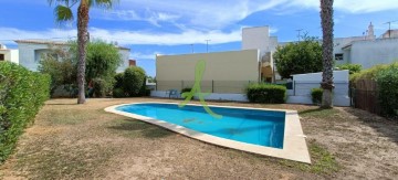 House 2 Bedrooms in Alvor