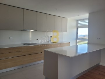 Apartamento 3 Quartos em Vila Nova da Telha