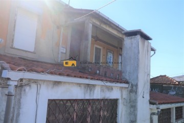 House 5 Bedrooms in Moreira