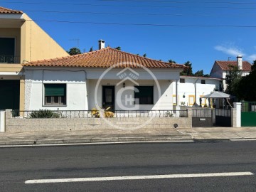 Maison 3 Chambres à Alpiarça