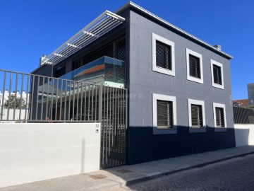 Maison 3 Chambres à Matosinhos e Leça da Palmeira