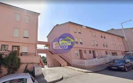 Apartment 2 Bedrooms in O. Azeméis, Riba-Ul, Ul, Macinhata Seixa, Madail