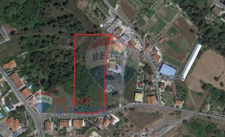 Land in Lordelo