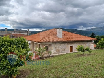 Casa o chalet 2 Habitaciones en Cerva e Limões