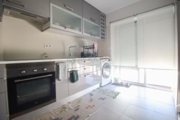 Apartment 2 Bedrooms in Baixa da Banheira e Vale da Amoreira