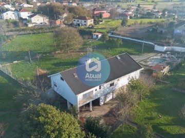 Maisons de campagne 3 Chambres à Gemieira