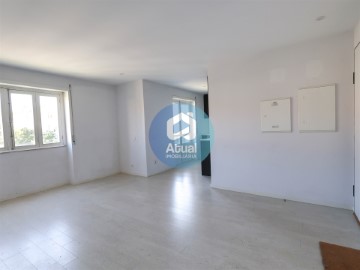 Apartamento 1 Quarto em Oliveira, São Paio e São Sebastião