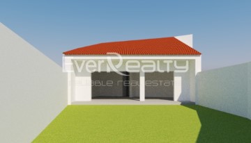 House 3 Bedrooms in Oliveirinha