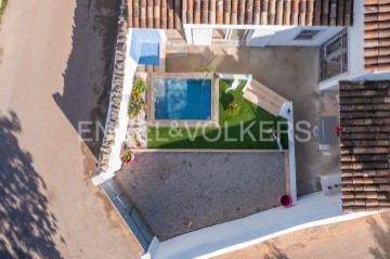 1. Renovated country house (Terrace areal view - v